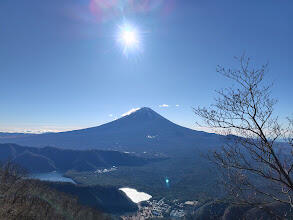 王岳から富士山を望む